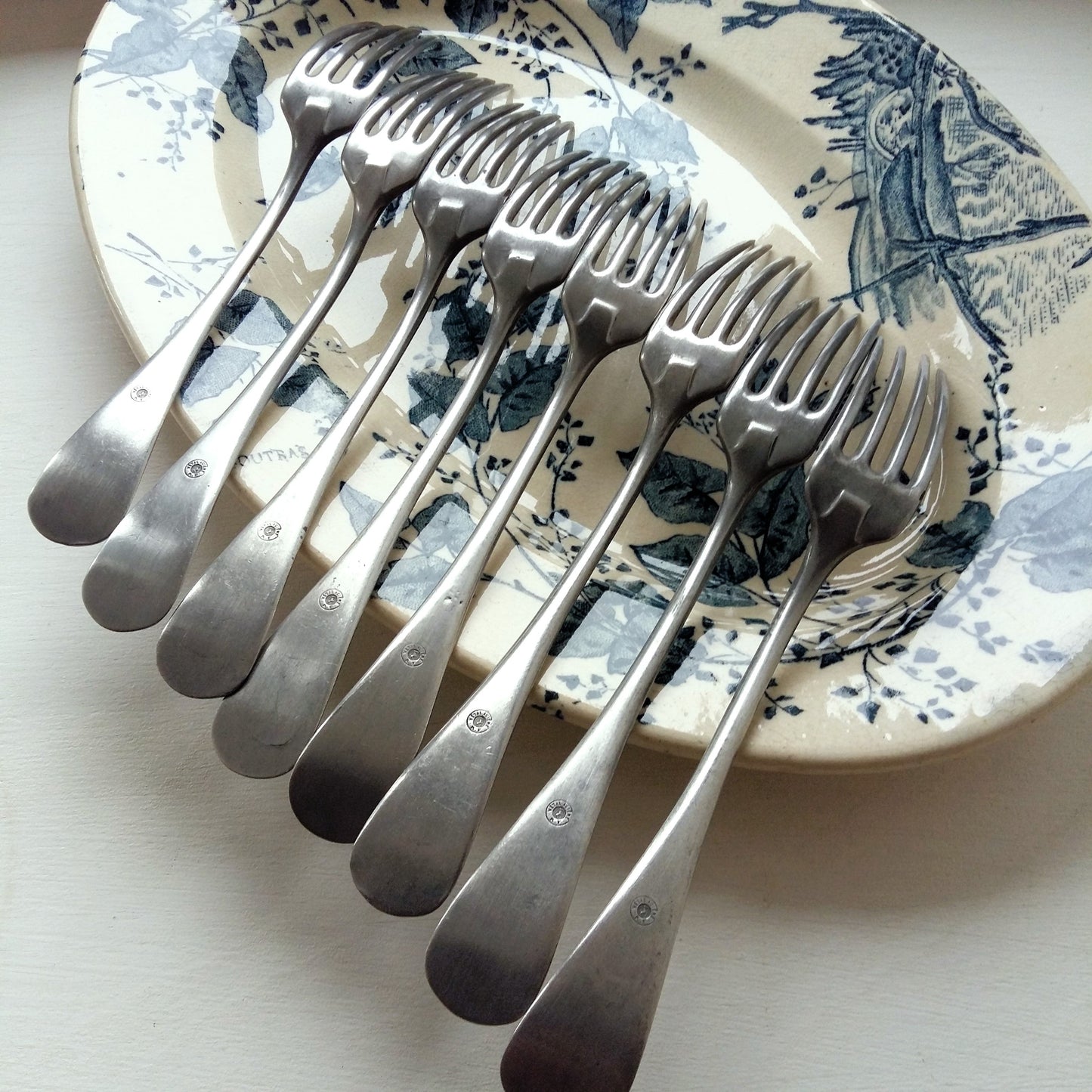Set of 8 Antique Forks from Tiggy & Pip - Just €64! Shop now at Tiggy and Pip