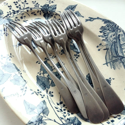 Set of 8 Antique Forks from Tiggy & Pip - Just €64! Shop now at Tiggy and Pip