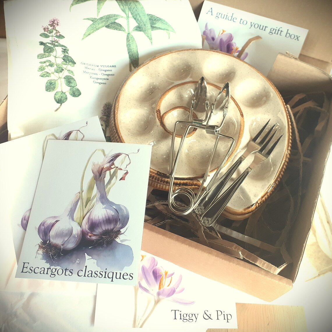 Escargot Gift Set for Two People from Tiggy & Pip - Just €89! Shop now at Tiggy and Pip
