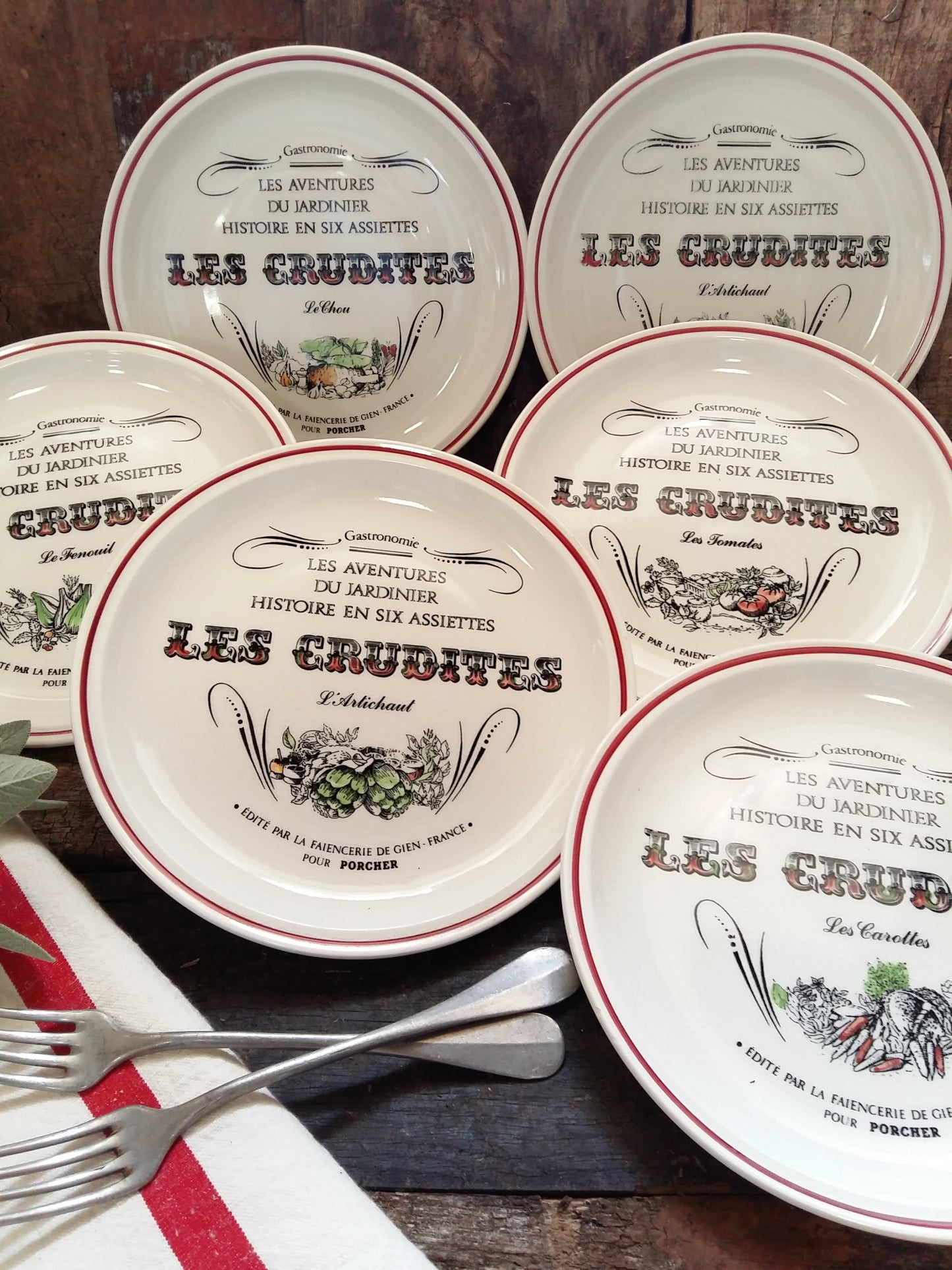 Set of Six GIEN "Les Crudités" Plates. from Tiggy & Pip - €120.00! Shop now at Tiggy and Pip
