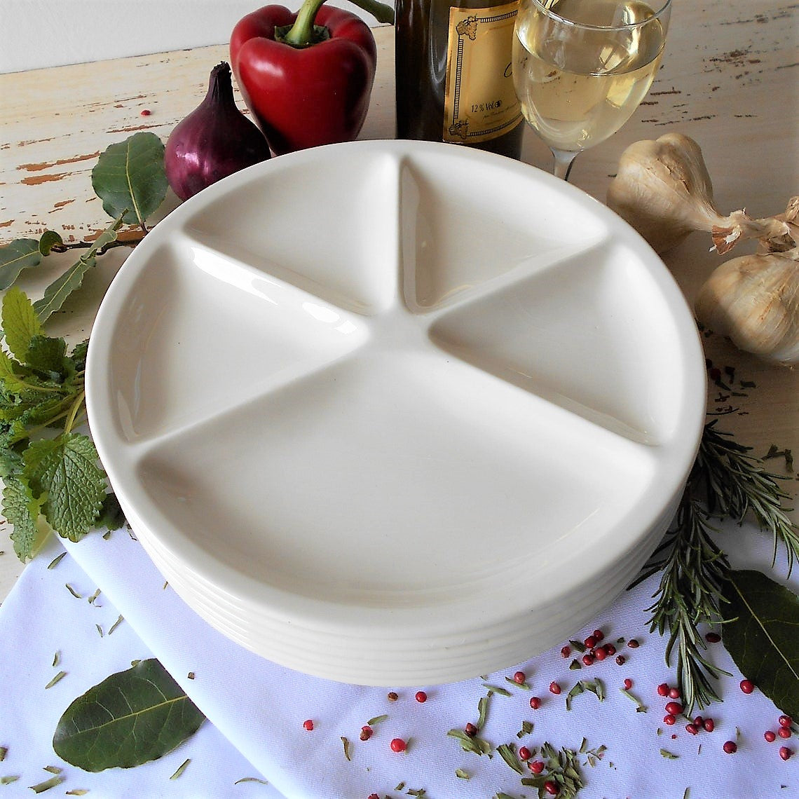 Six Le Creuset Fondue Plates. from Tiggy & Pip - €168.00! Shop now at Tiggy and Pip